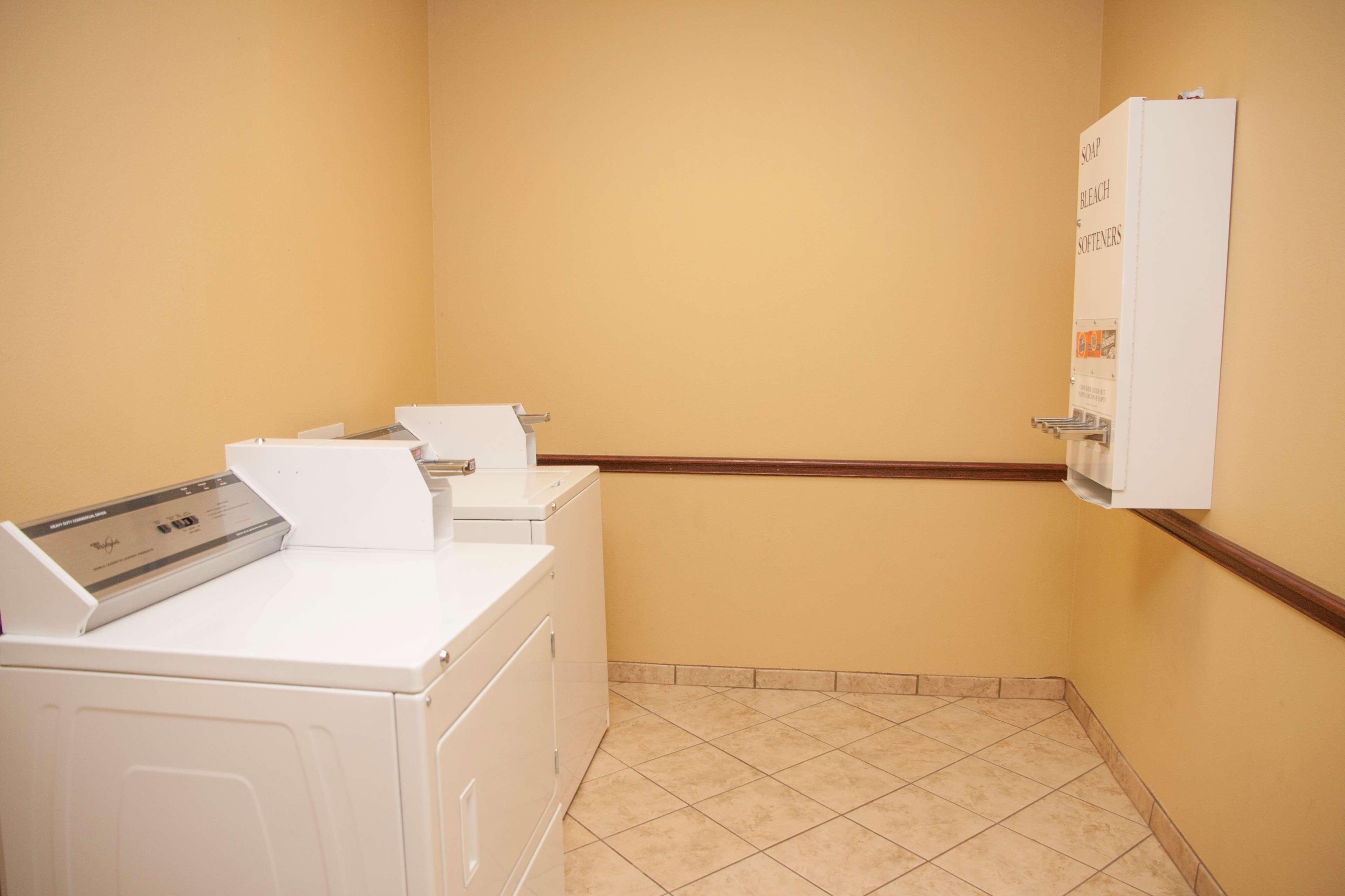 Best Western Plus Duncanville/Dallas Exterior photo