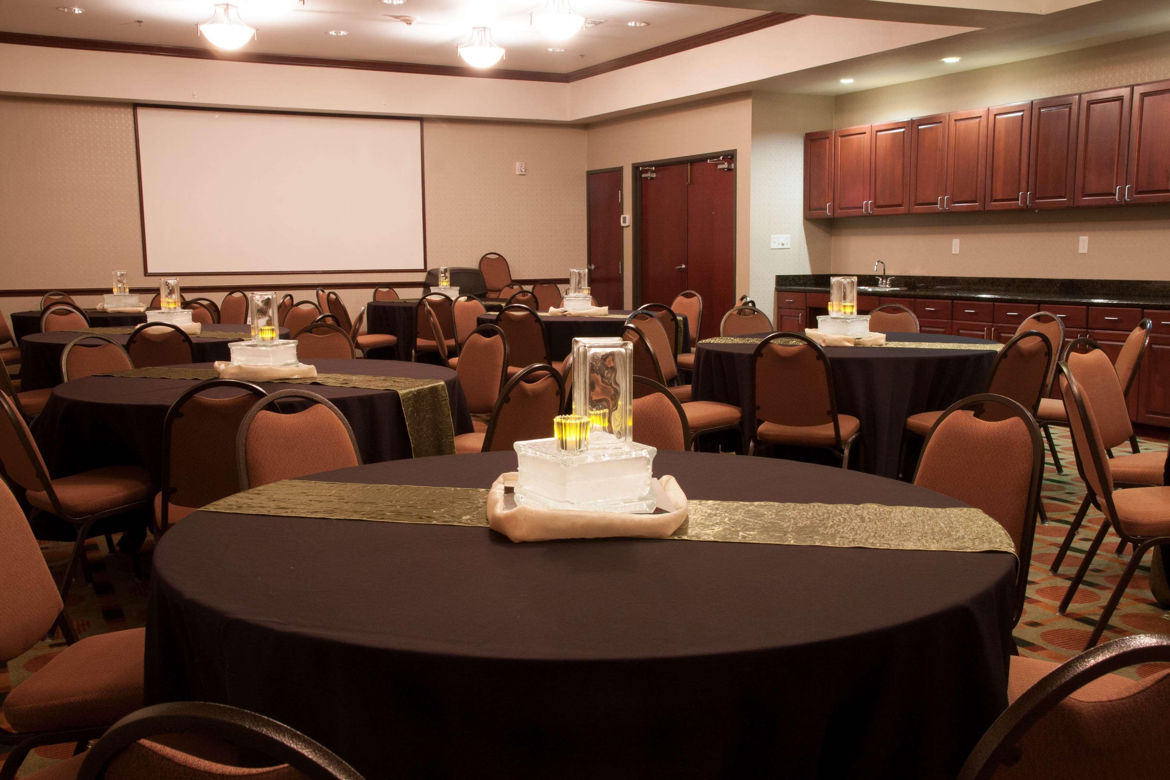 Best Western Plus Duncanville/Dallas Exterior photo