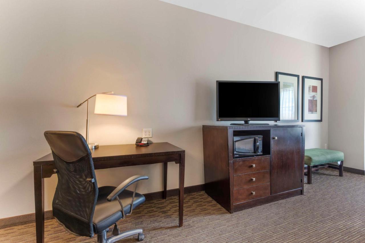 Best Western Plus Duncanville/Dallas Exterior photo