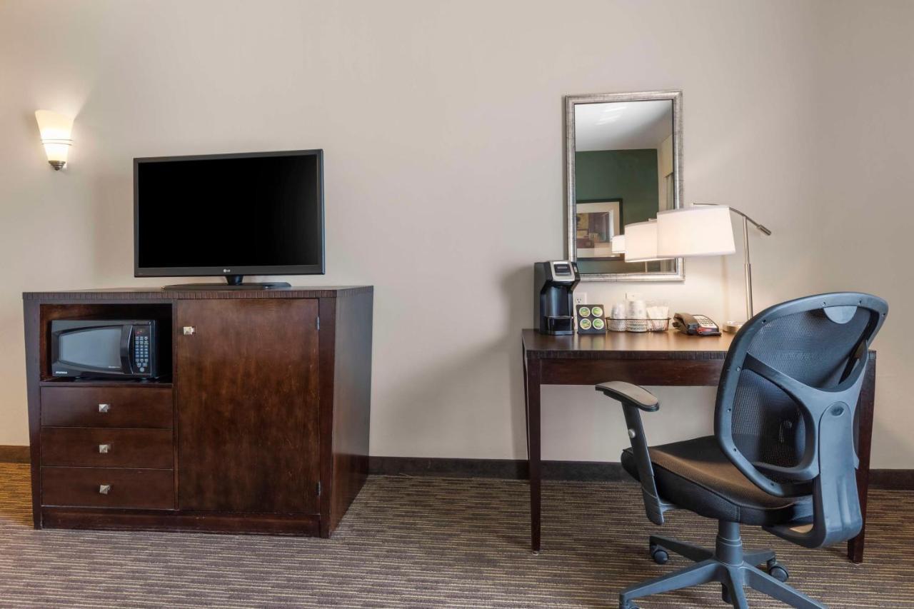 Best Western Plus Duncanville/Dallas Exterior photo