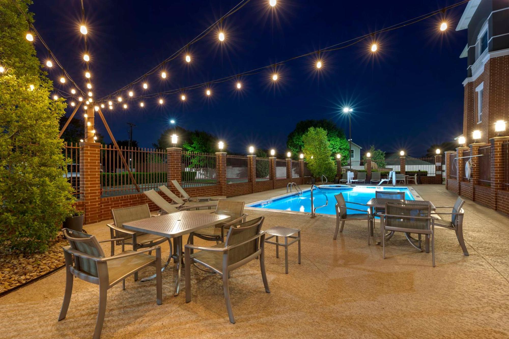 Best Western Plus Duncanville/Dallas Exterior photo